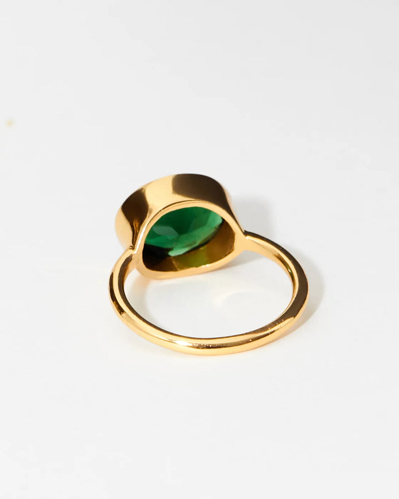 Oval Chunky Ring, Emerald - Medium