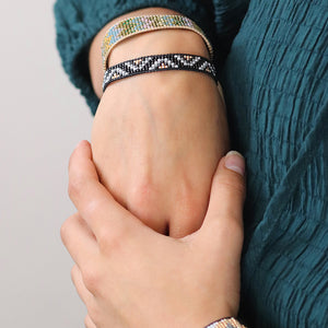 Adjustable Woven Black Mix Zig-Zag Beaded Bracelet
