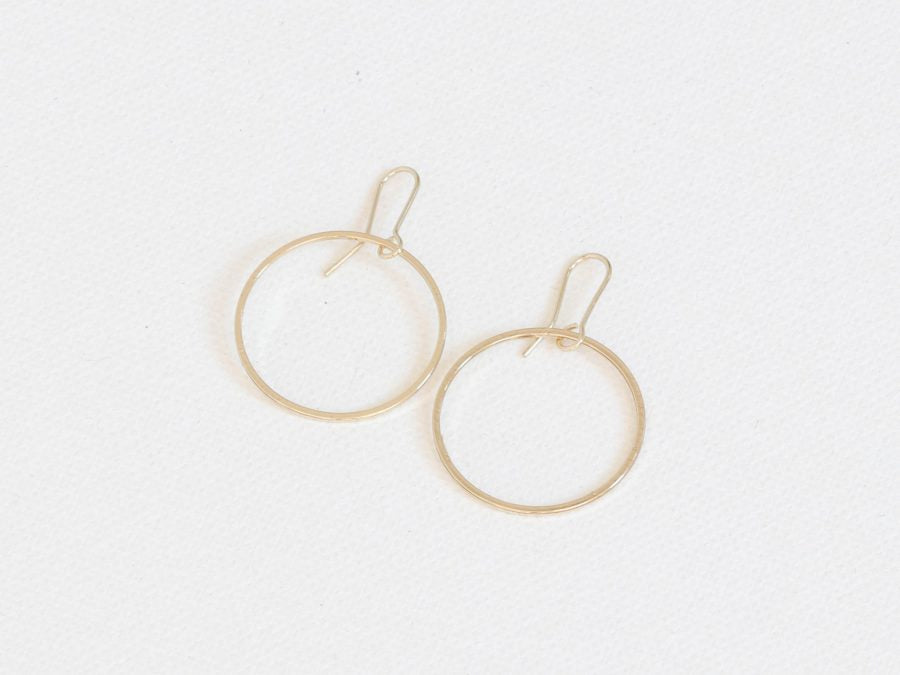 Alette Front Facing Circle Earrings - Gold