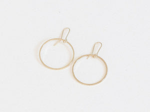 Alette Front Facing Circle Earrings - Gold