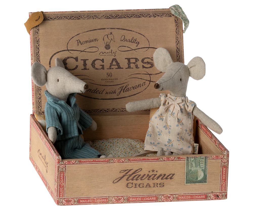 Mum and Dad Mice in a Cigarbox