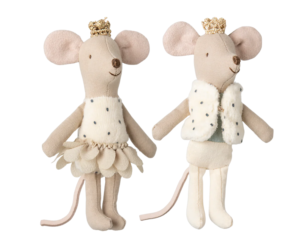 Royal Twin Mice - Little sister and Brother in a Matchbox