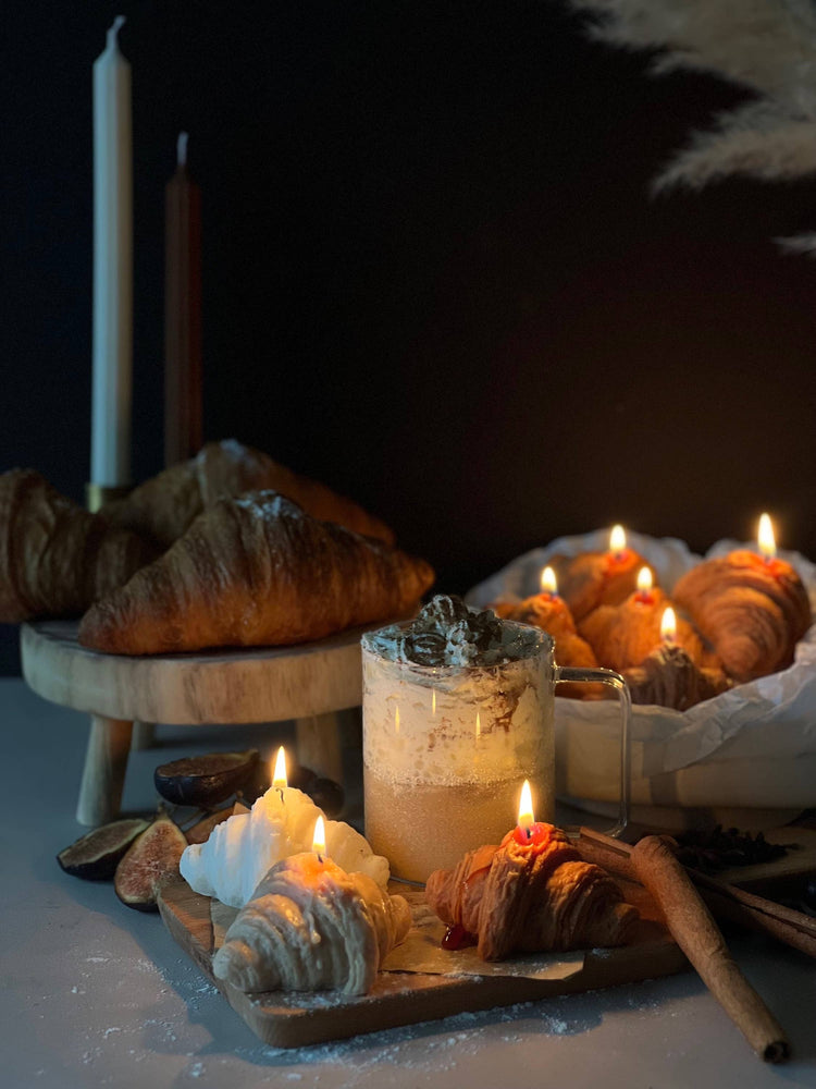 Croissant Candle: Brown / Unscented