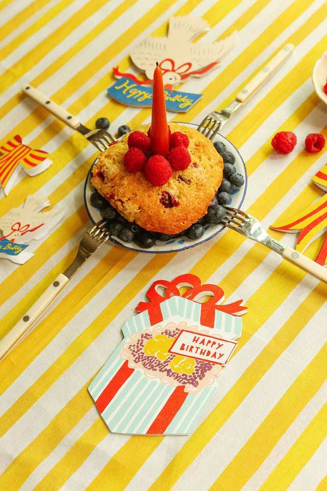 Happy Birthday Gift - Die Cut Card