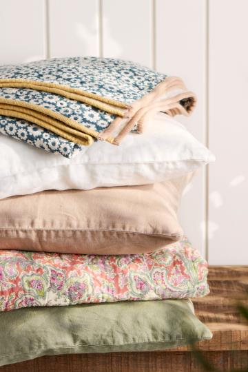 Quilt -  Orange Paisley Pattern