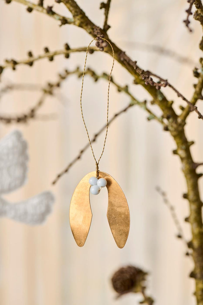 Mistletoe For Hanging With White Beads