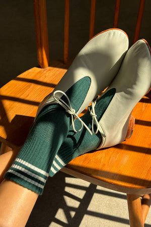 Girlfriend Socks: Daisy