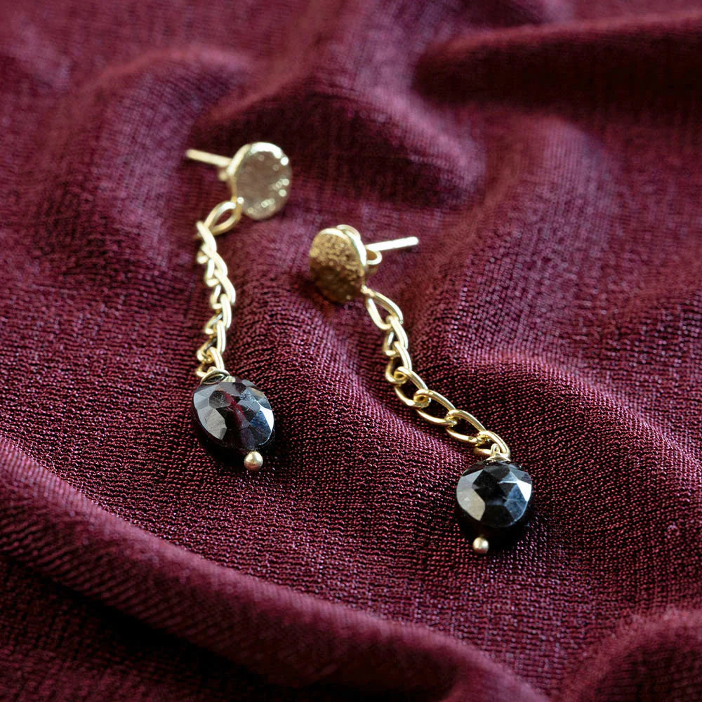 Meditation Garnet Gold Earrings