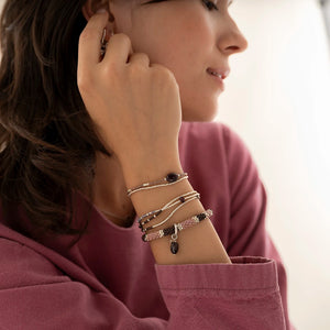 Feeling Garnet Silver Bracelet