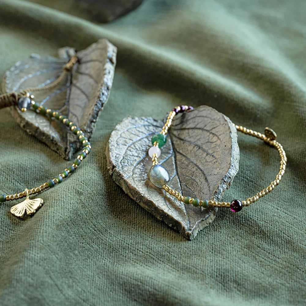 Amuse Labradorite Gemstone Gold Bracelet