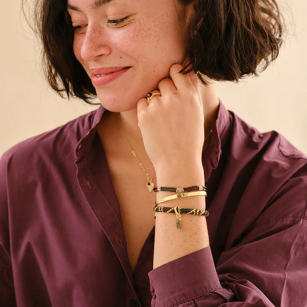 Talented Labradorite Gemstone Gold Bracelet