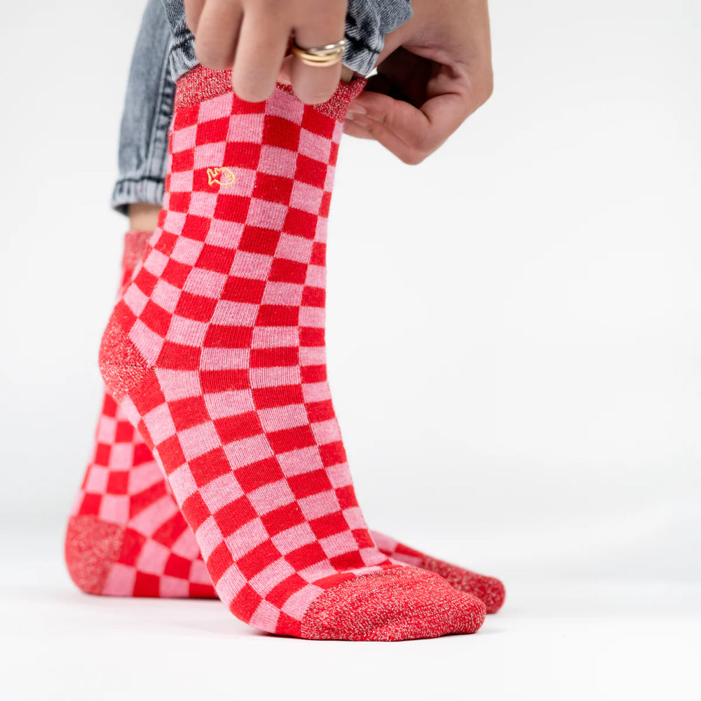 Women's Combed Cotton Checked Socks - Red and Pink
