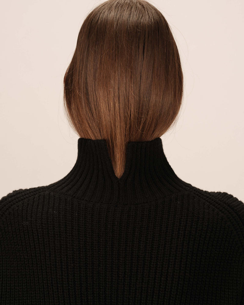 Sagan Jumper - Black