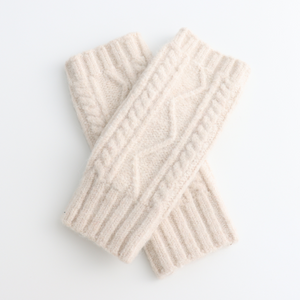 Cable Knit Handwarmers
