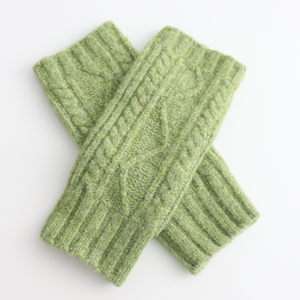 Cable Knit Handwarmers