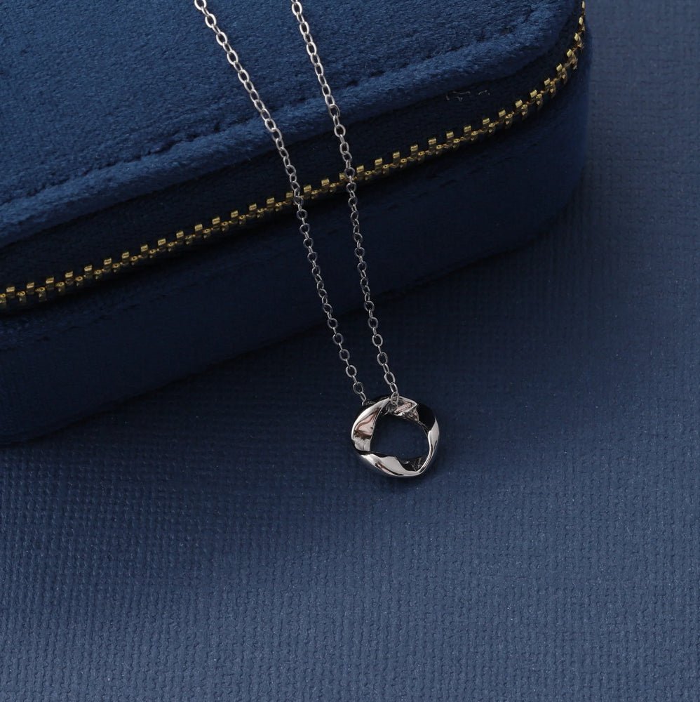 'To Infinity' Mobius Necklace - Silver