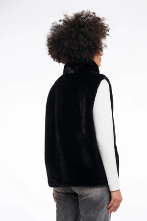 Lison Short Fur Waistcoat - Black