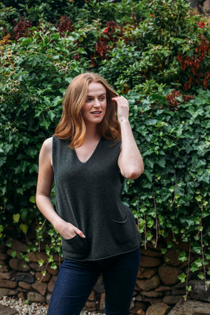 Corry V Neck Tank Top - Seaweed