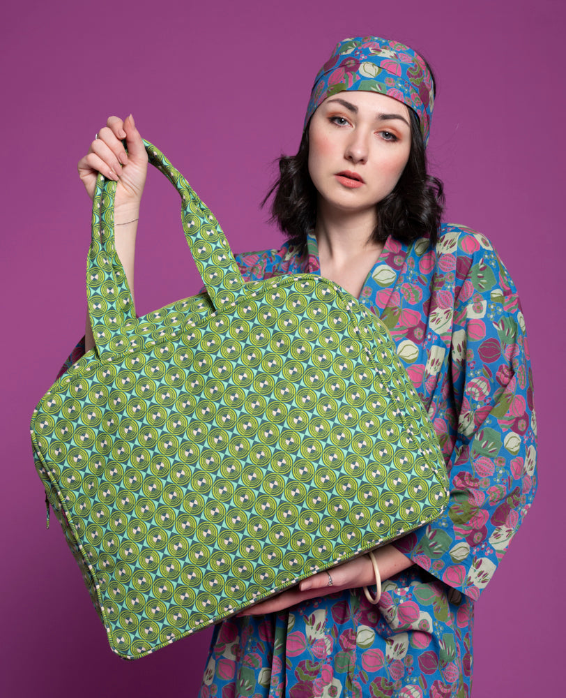 Organic Printed Cotton Weekend Bag - Margate Green (Lining Ziggy Green)
