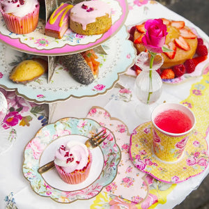 Truly Scrumptious Vintage Style Paper Plates - Pack of 12
