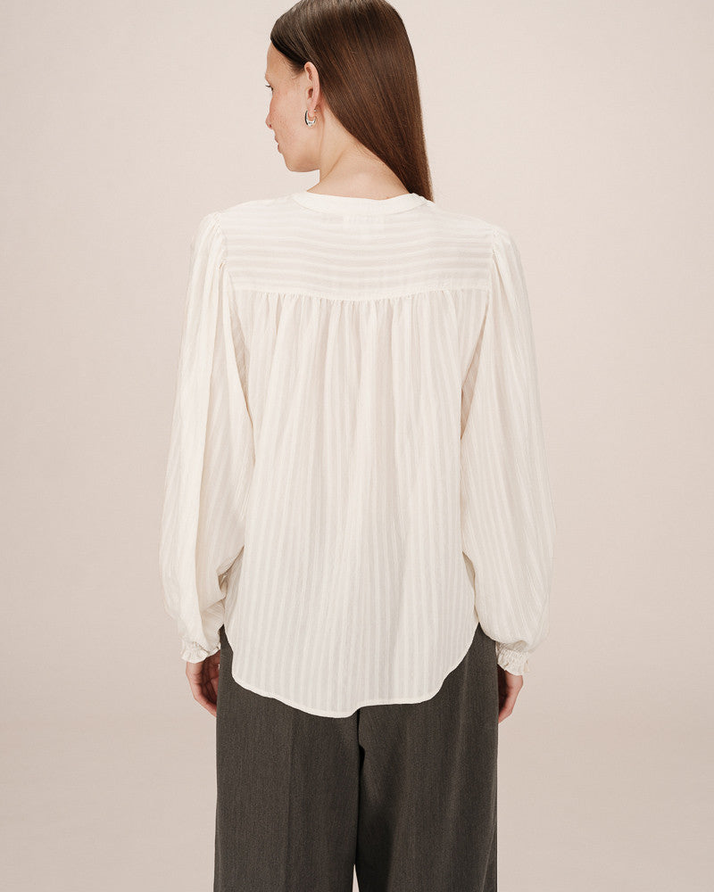 Serinda Blouse - Ecru