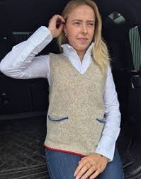 Tweed Nep Vest - Sand
