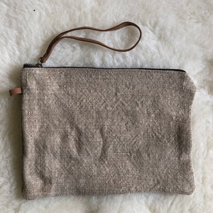 Jute Pouch Bag With Leather Handle - Natural