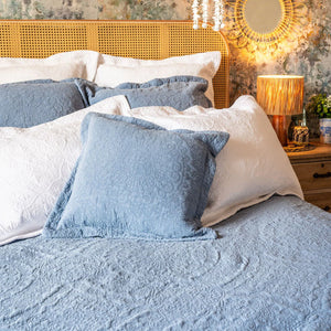 Stonewash Cotton Cornflower Blue Quilt 250 x 260 cm (Double or King Size)