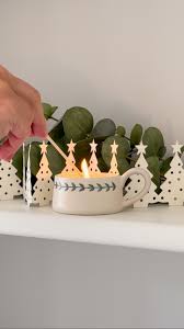 Hand Painted Wreath Tea Light Holder