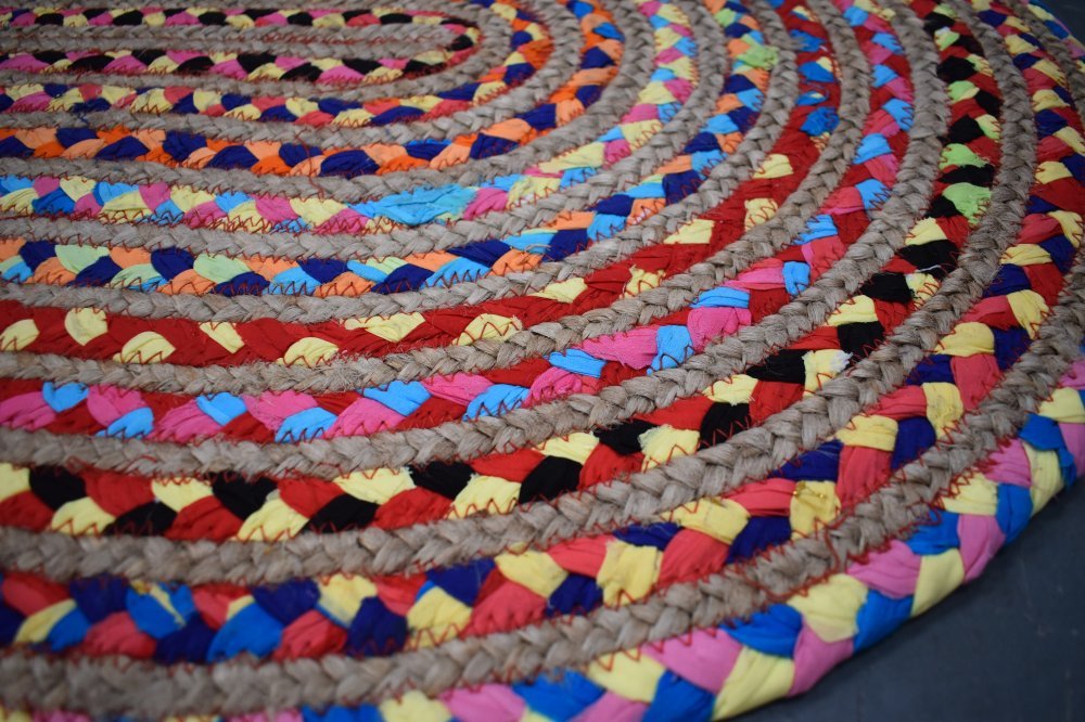 
                
                    Load image into Gallery viewer, Braided Rug 60cm x 90cm
                
            
