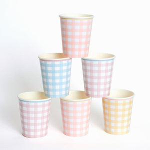 Gingham Cups (pack of 12)