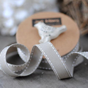 Stitched Gift Ribbon